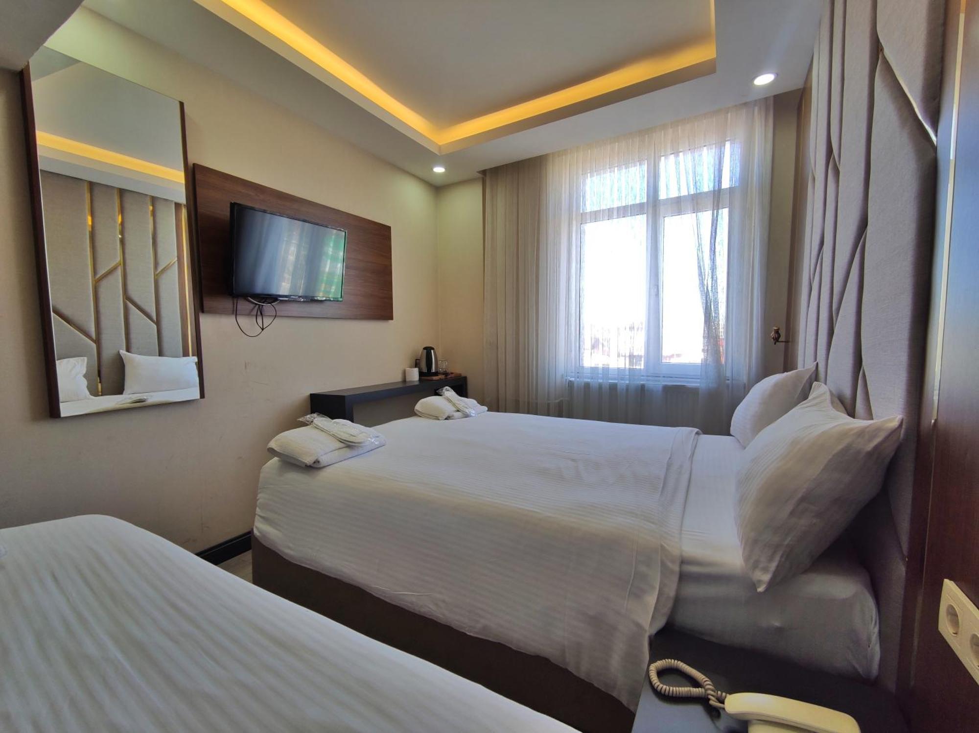 The Golden Pera'S Hotel & Spa Estambul Exterior foto