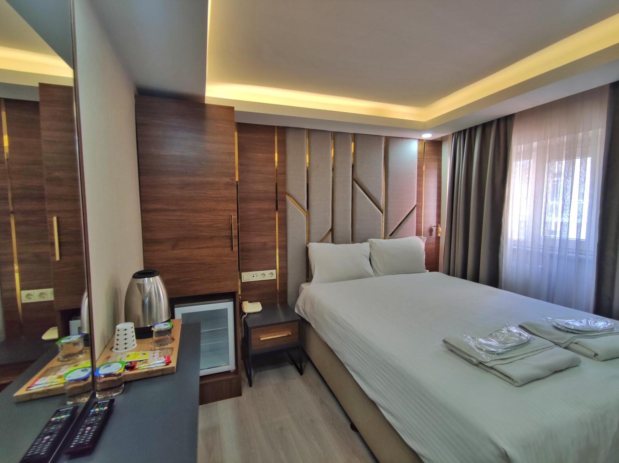 The Golden Pera'S Hotel & Spa Estambul Exterior foto